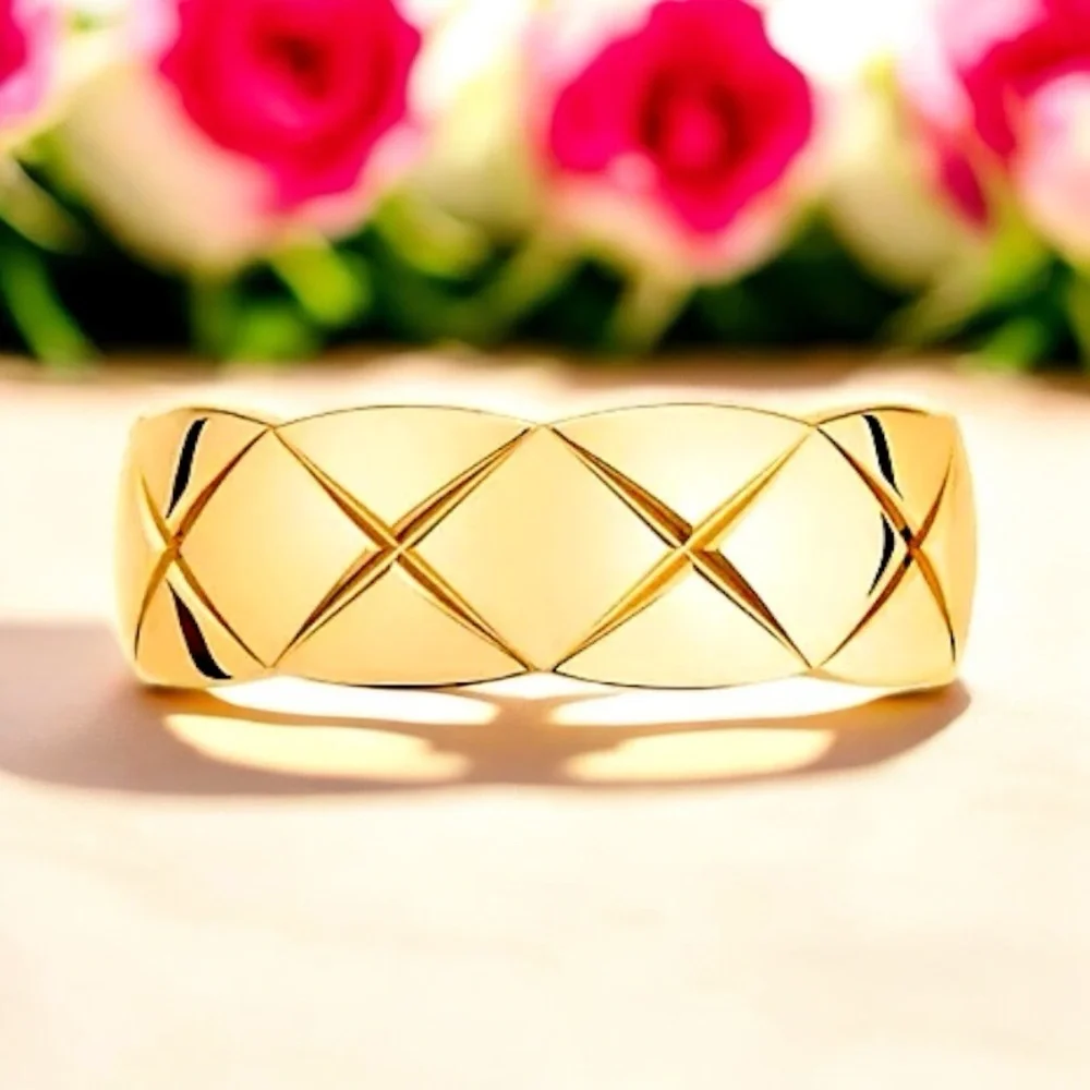 Designer Channel Ring